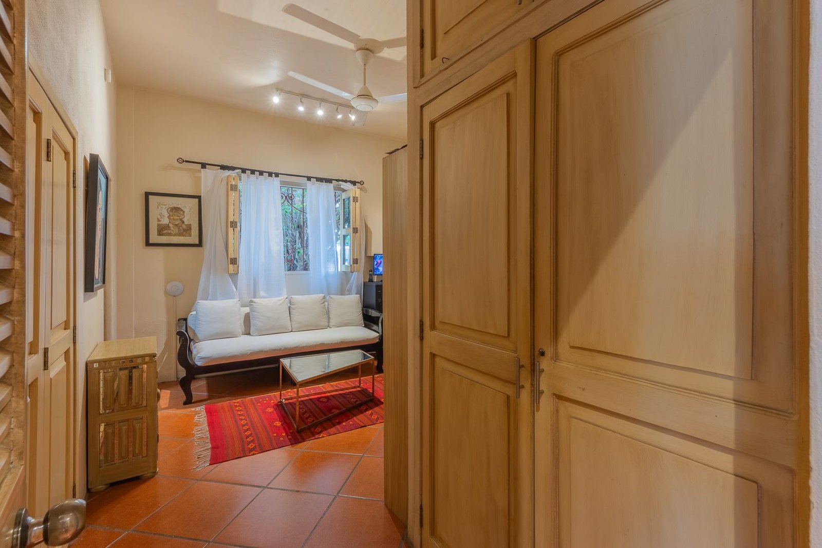 Escondida Suite — 3